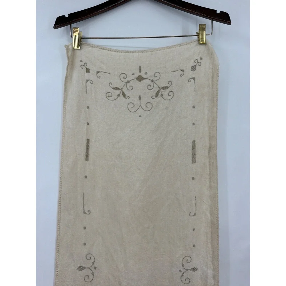Vintage Hand Embroidered Linen Table Runner Beige Cutwork Floral Scroll 43x15.5
